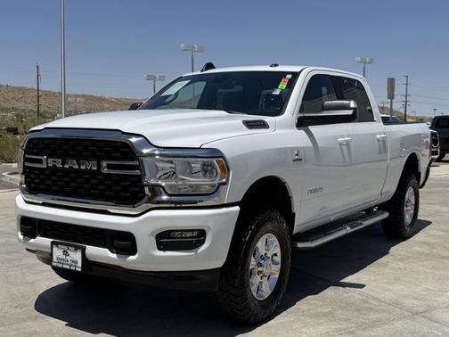 2022 RAM 2500 Big Horn Crew Cab 4x4 6'4' Box