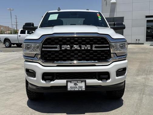 2022 RAM 2500 Big Horn Crew Cab 4x4 6'4' Box