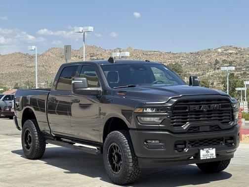 2025 RAM 2500 Tradesman Crew Cab 4x4 6'4' Box