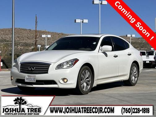 2011 INFINITI M37 Base