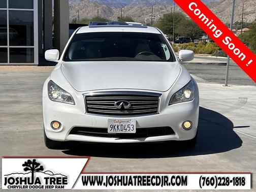 2011 INFINITI M37 Base