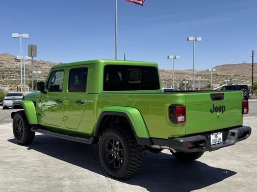 2025 Jeep Gladiator Big Bear