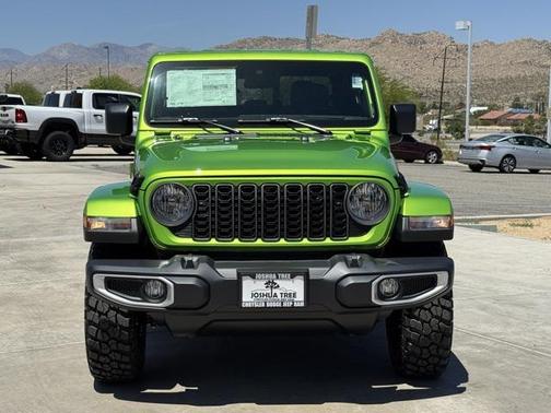 2025 Jeep Gladiator Big Bear