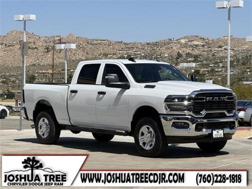 2025 RAM 2500 Tradesman Crew Cab 4x4 6'4' Box