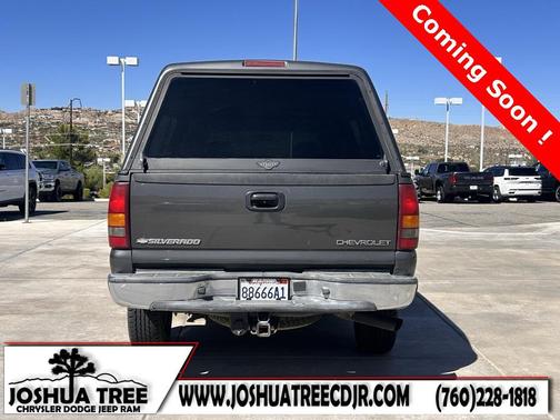 2002 Chevrolet Silverado 2500 LS H/D Crew Cab