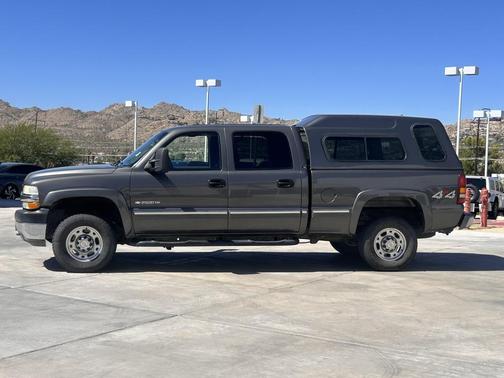 2002 Chevrolet Silverado 2500 LS H/D Crew Cab