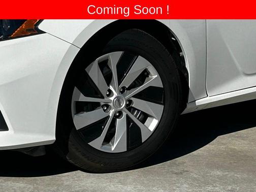 2022 Nissan Altima S FWD