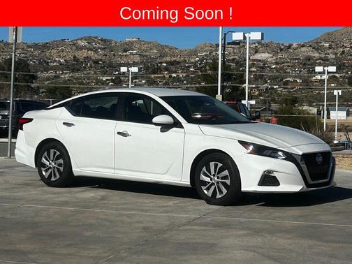 2022 Nissan Altima S FWD