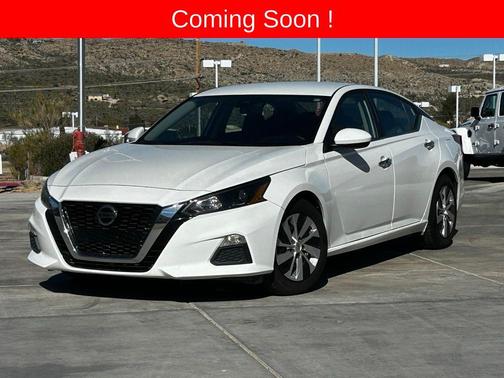 2022 Nissan Altima S FWD