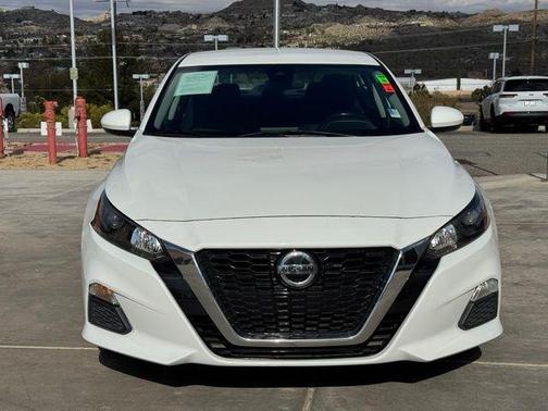 2022 Nissan Altima S FWD