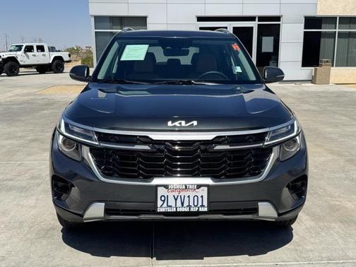 2024 Kia Seltos EX