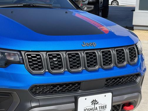 2026 Jeep Compass Trailhawk
