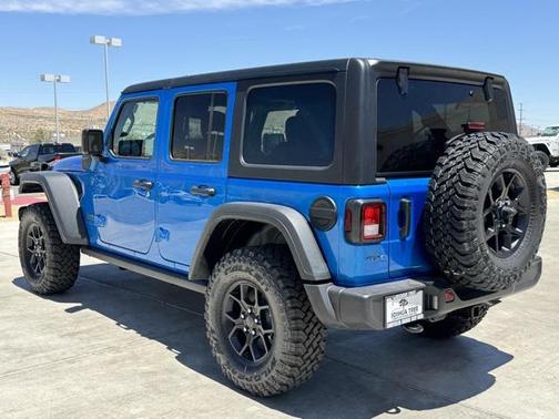 2025 Jeep Wrangler 4xe Willys
