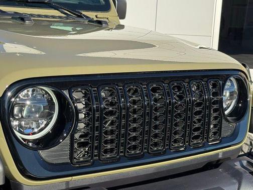 2026 Jeep Gladiator Willys 4x4