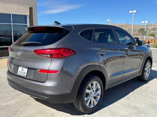 2020 Hyundai TUCSON SE