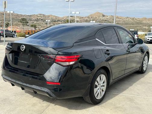 2022 Nissan Sentra S