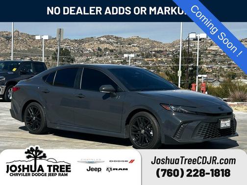 2025 Toyota Camry SE