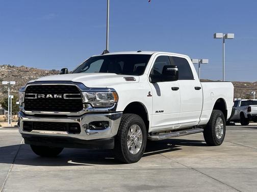 2023 RAM 2500 Big Horn Crew Cab 4x4 6'4' Box