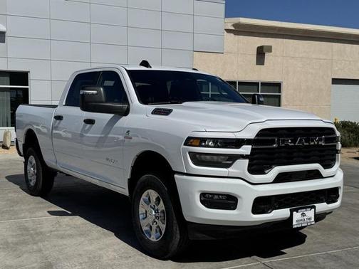 2025 RAM 2500 Big Horn Crew Cab 4x4 6'4' Box