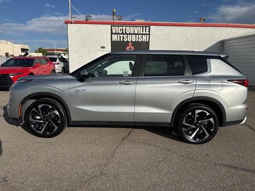 2023 Mitsubishi Outlander PHEV SE S-AWC