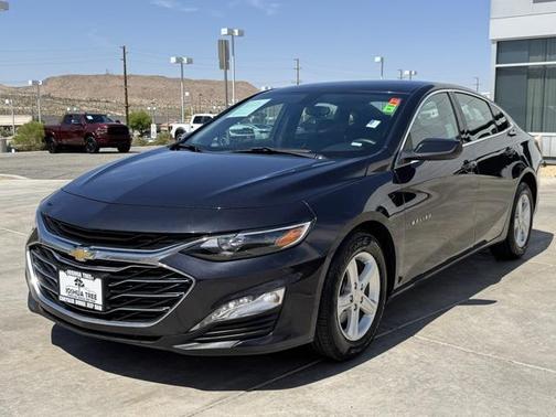 2022 Chevrolet Malibu FWD LT