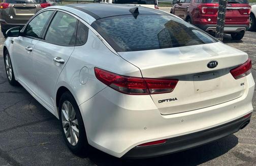 2016 Kia Optima EX