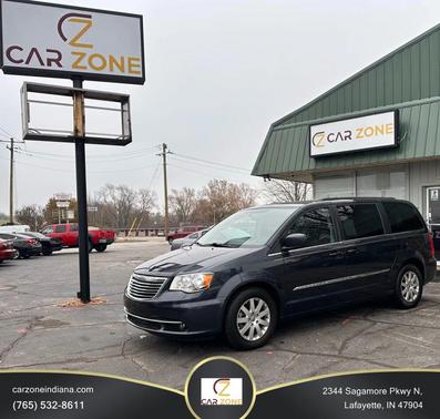 2013 Chrysler Town & Country Touring