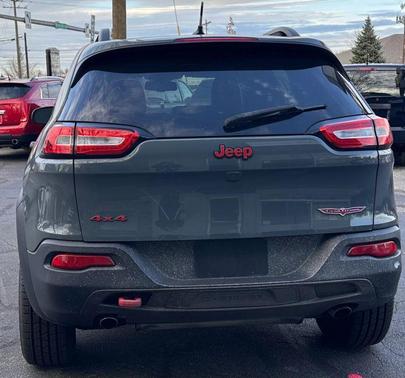 2015 Jeep Cherokee Sport