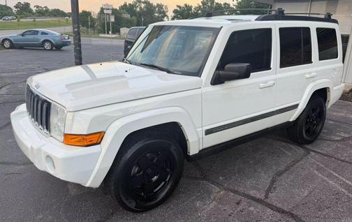 2010 Jeep Commander Sport