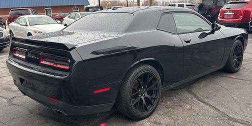 2015 Dodge Challenger SXT