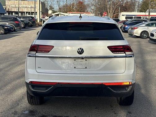 2023 Volkswagen Atlas Cross Sport 2.0T SE w/Technology