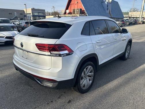 2023 Volkswagen Atlas Cross Sport 2.0T SE w/Technology
