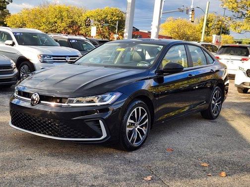 2025 Volkswagen Jetta 1.5T SE