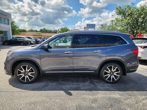2022 Honda Pilot Touring 7-Passenger
