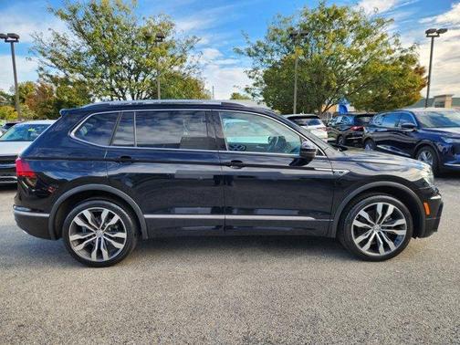 2021 Volkswagen Tiguan 2.0T SEL Premium R-Line