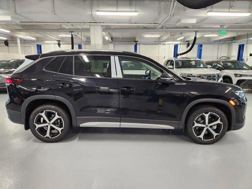 2025 Volkswagen Tiguan 2.0T SE