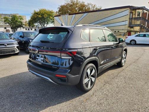 2025 Volkswagen Taos 1.5T S
