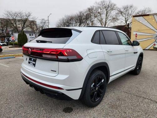 2026 Volkswagen Atlas Cross Sport 2.0T SEL R-Line Black