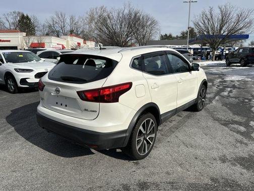 2017 Nissan Rogue Sport SL
