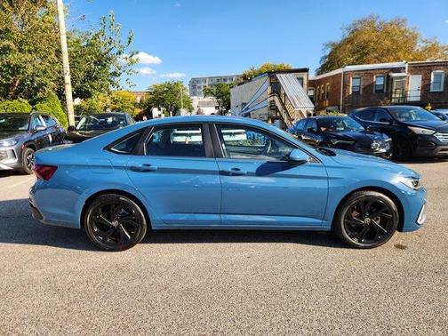 2025 Volkswagen Jetta 1.5T SE