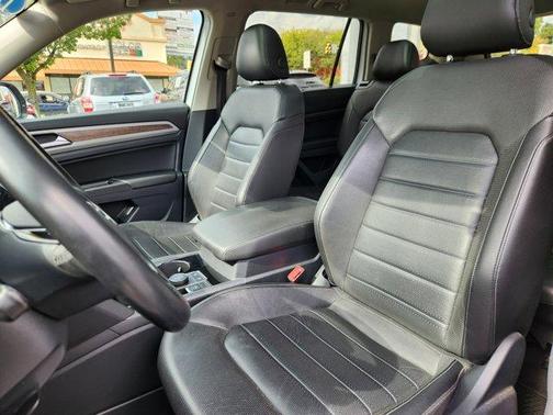 2019 Volkswagen Atlas 3.6L SEL Premium
