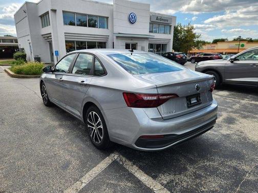 2024 Volkswagen Jetta 1.5T Sport