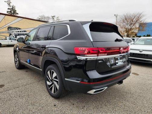 2026 Volkswagen Atlas 2.0T SEL