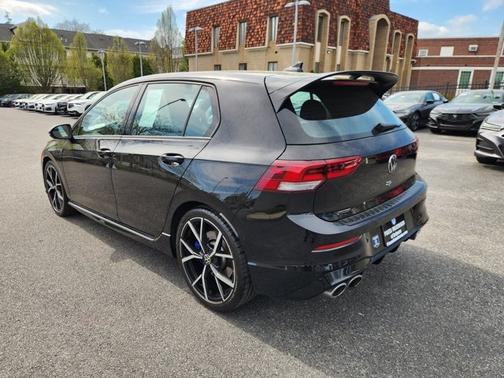 2024 Volkswagen Golf R 2.0T