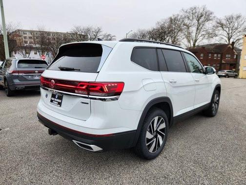 2025 Volkswagen Atlas 2.0T SE