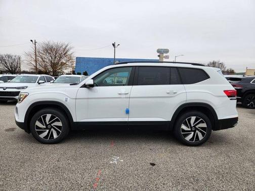 2025 Volkswagen Atlas 2.0T SE