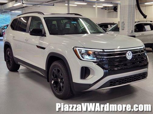 2025 Volkswagen Atlas 2.0T Peak Edition
