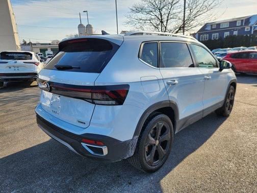 2025 Volkswagen Taos 1.5T SEL