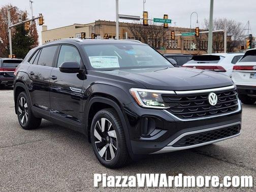 2026 Volkswagen Atlas Cross Sport 2.0T SE w/Technology