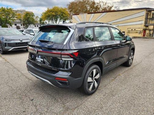 2025 Volkswagen Taos 1.5T S